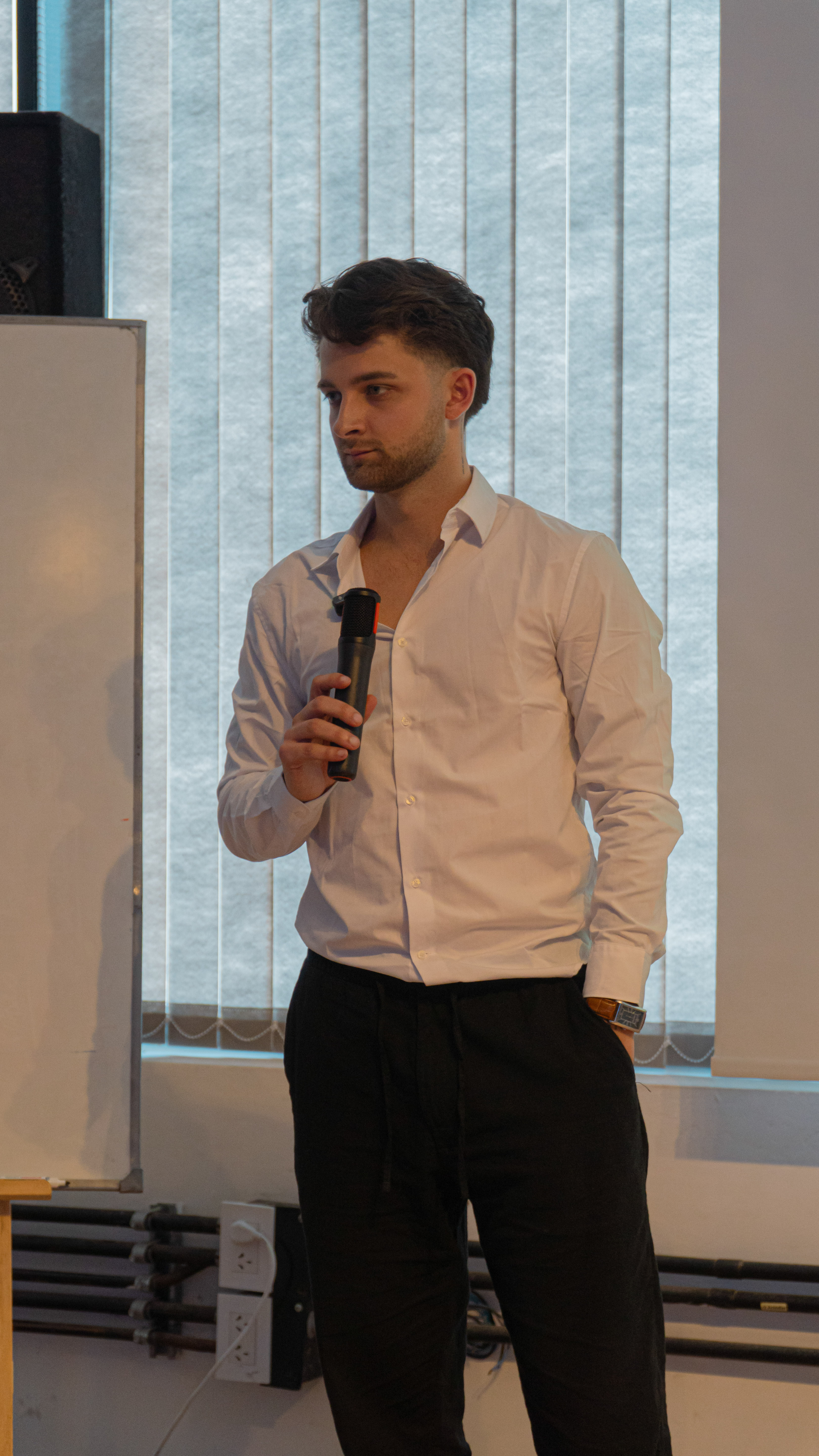 Federico Garbarino durante la conferencia